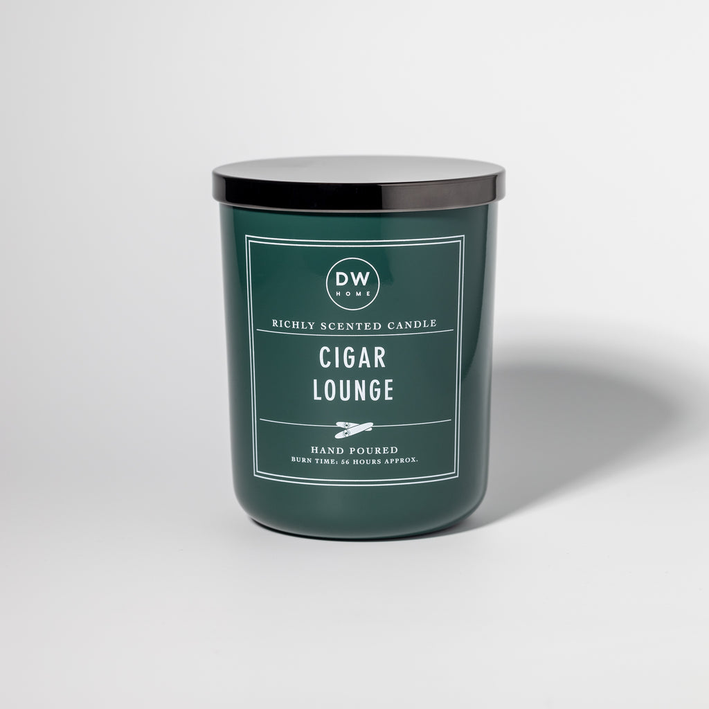 DW Home Cigar Lounge 56 val. kvepianti žvakė