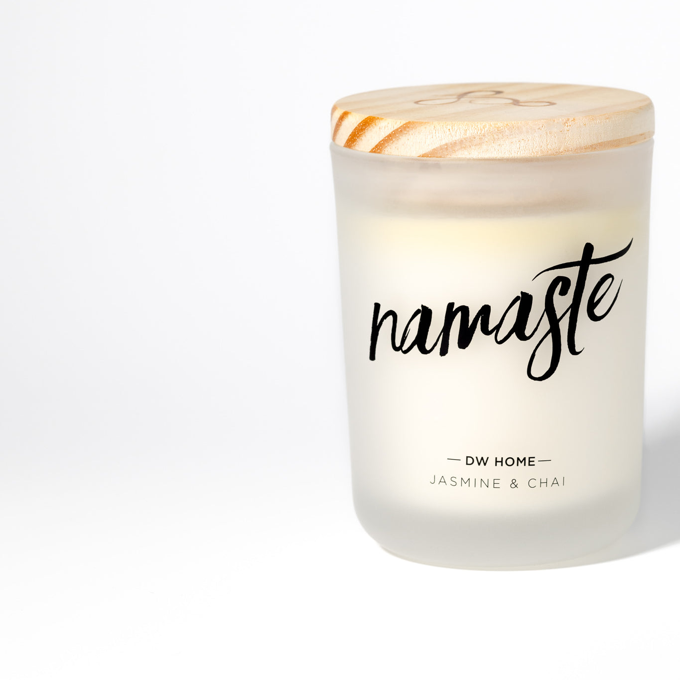 DW Home Namaste kvapioji žvakė