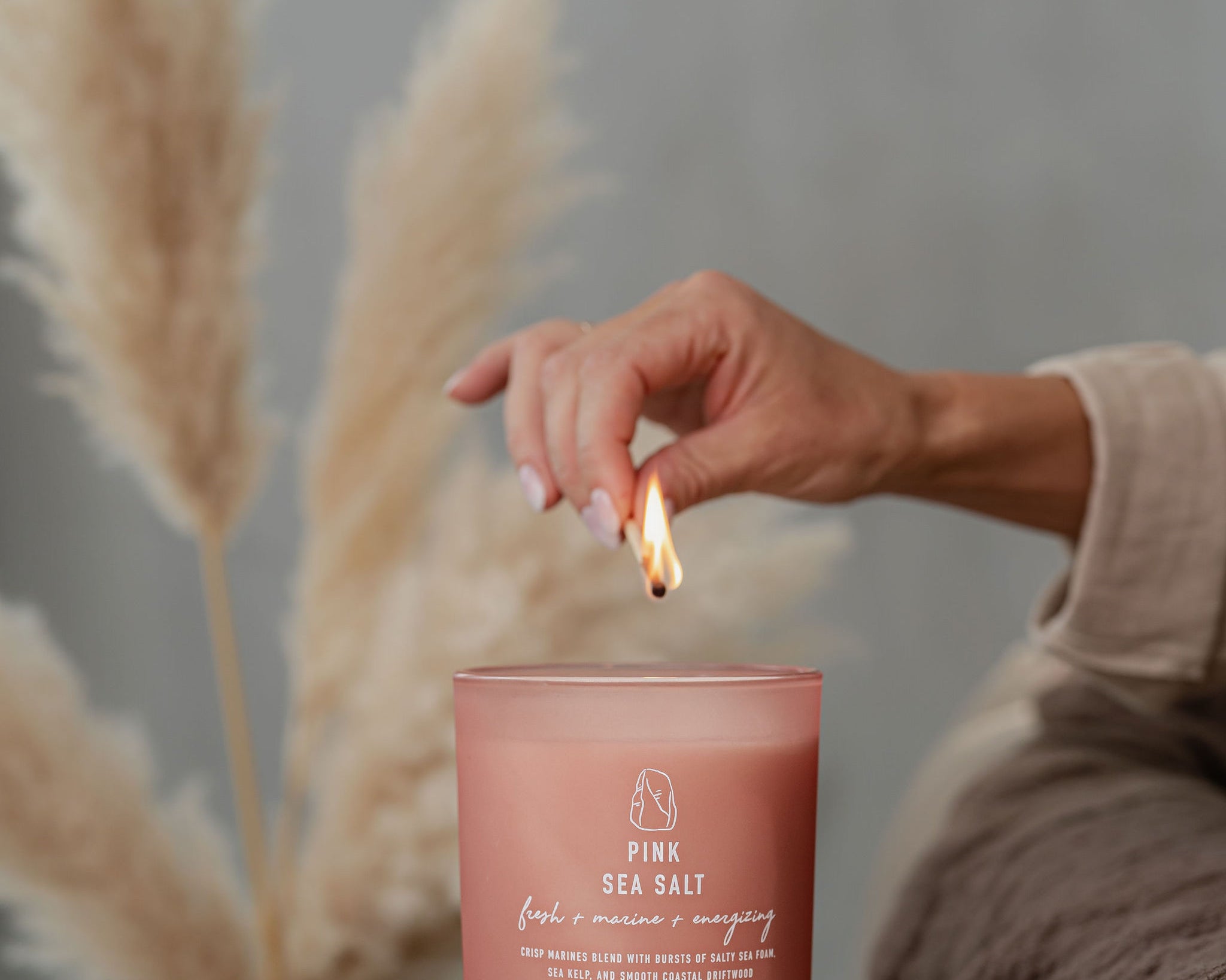 DW Home Pink Sea Salt kvapioji žvakė